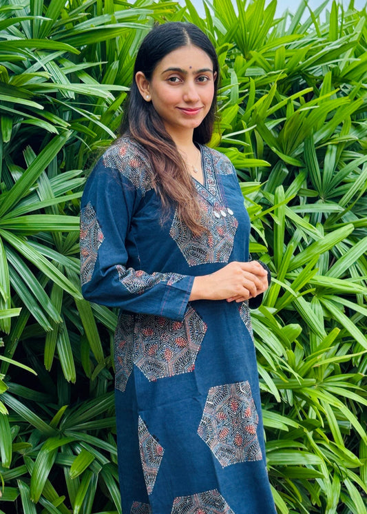 Indigo Straight Kurta with Hexa Ajrakh Motifs