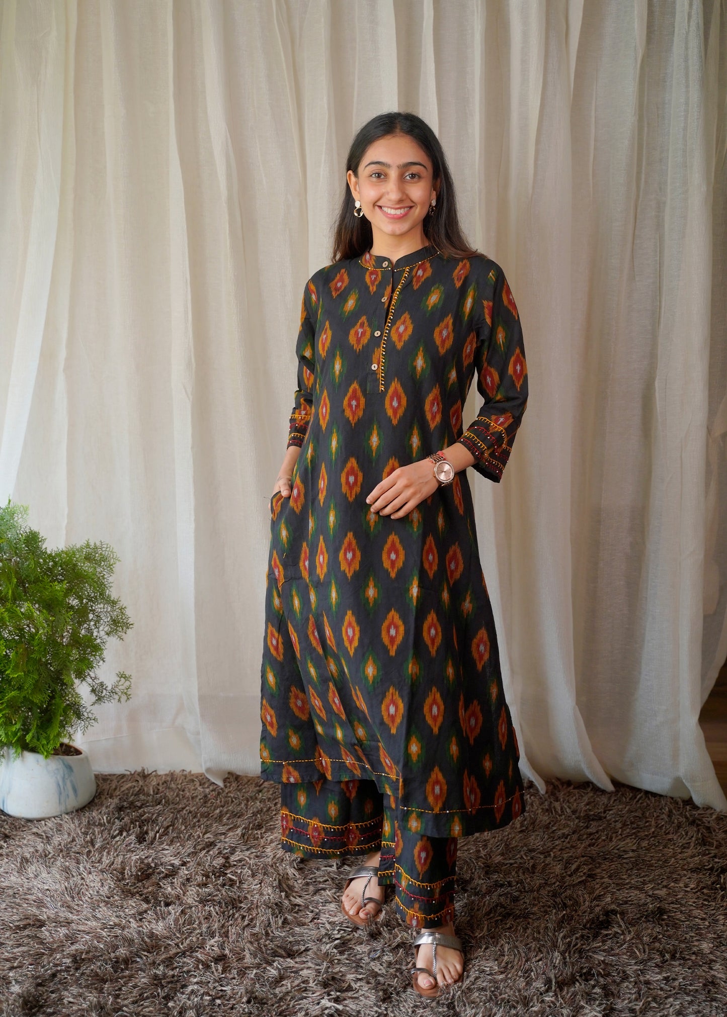 Classic Black Pure Ikkat Coordset