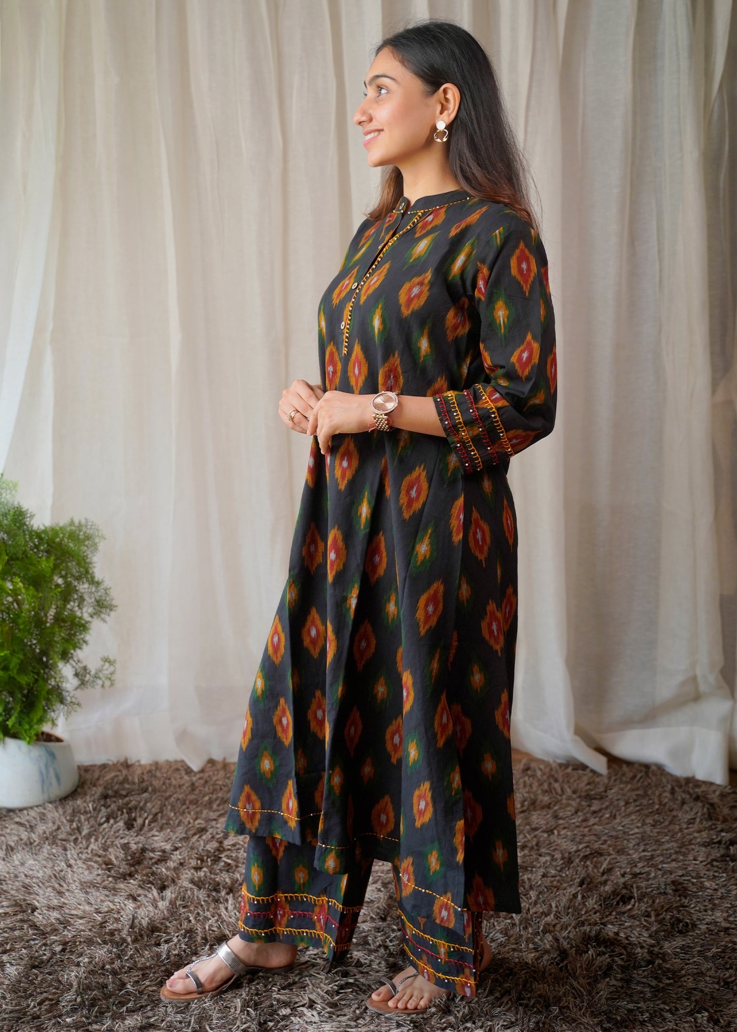 Classic Black Pure Ikkat Coordset